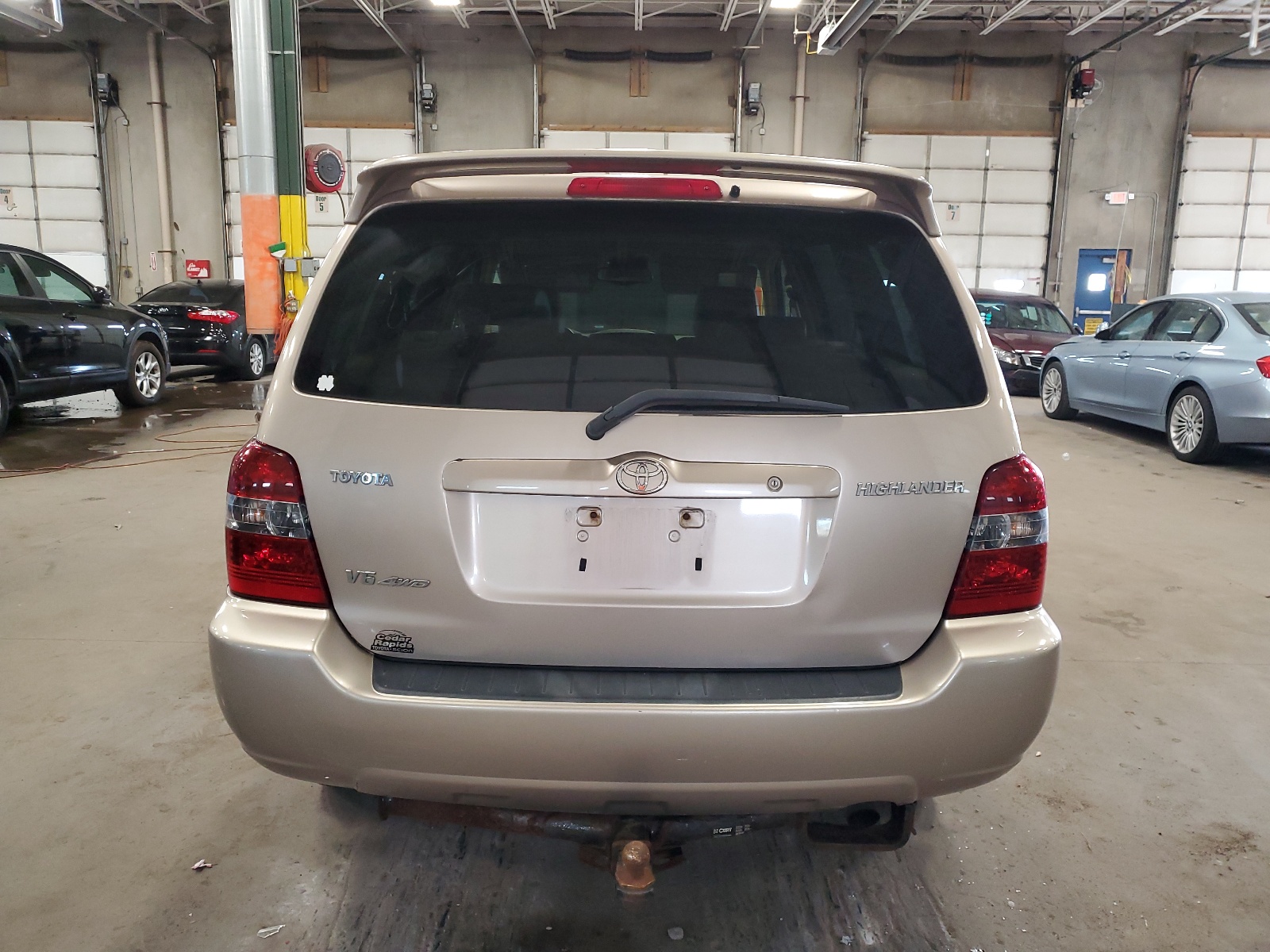 JTEEP21A550070360 2005 Toyota Highlander Limited