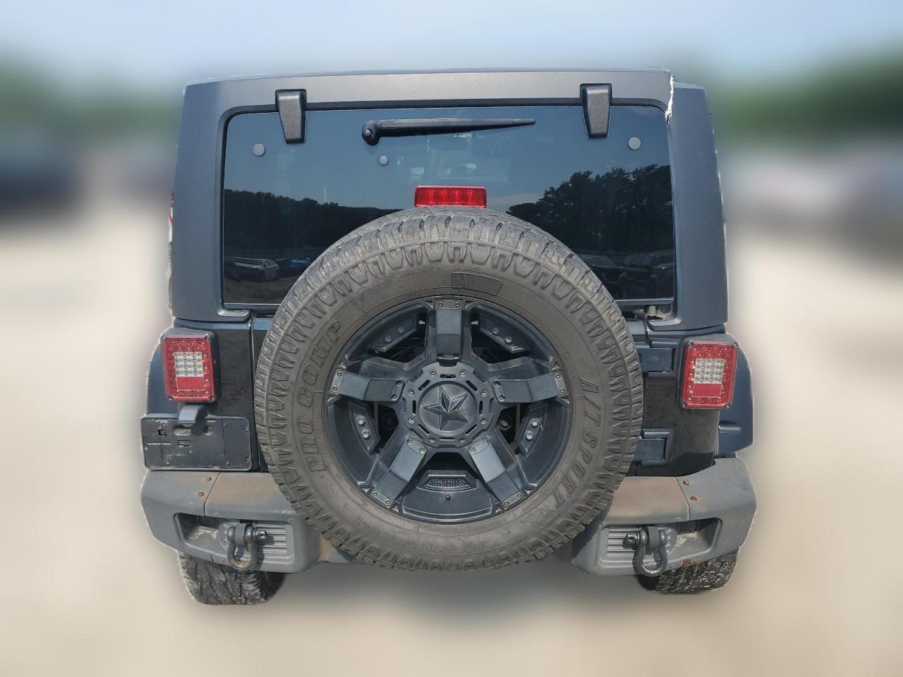 2017 Jeep Wrangler - Image 6