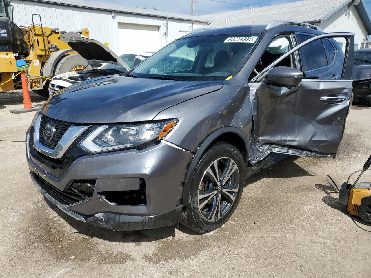 5N1AT2MT4JC780639 2018 NISSAN ROGUE - Image 1