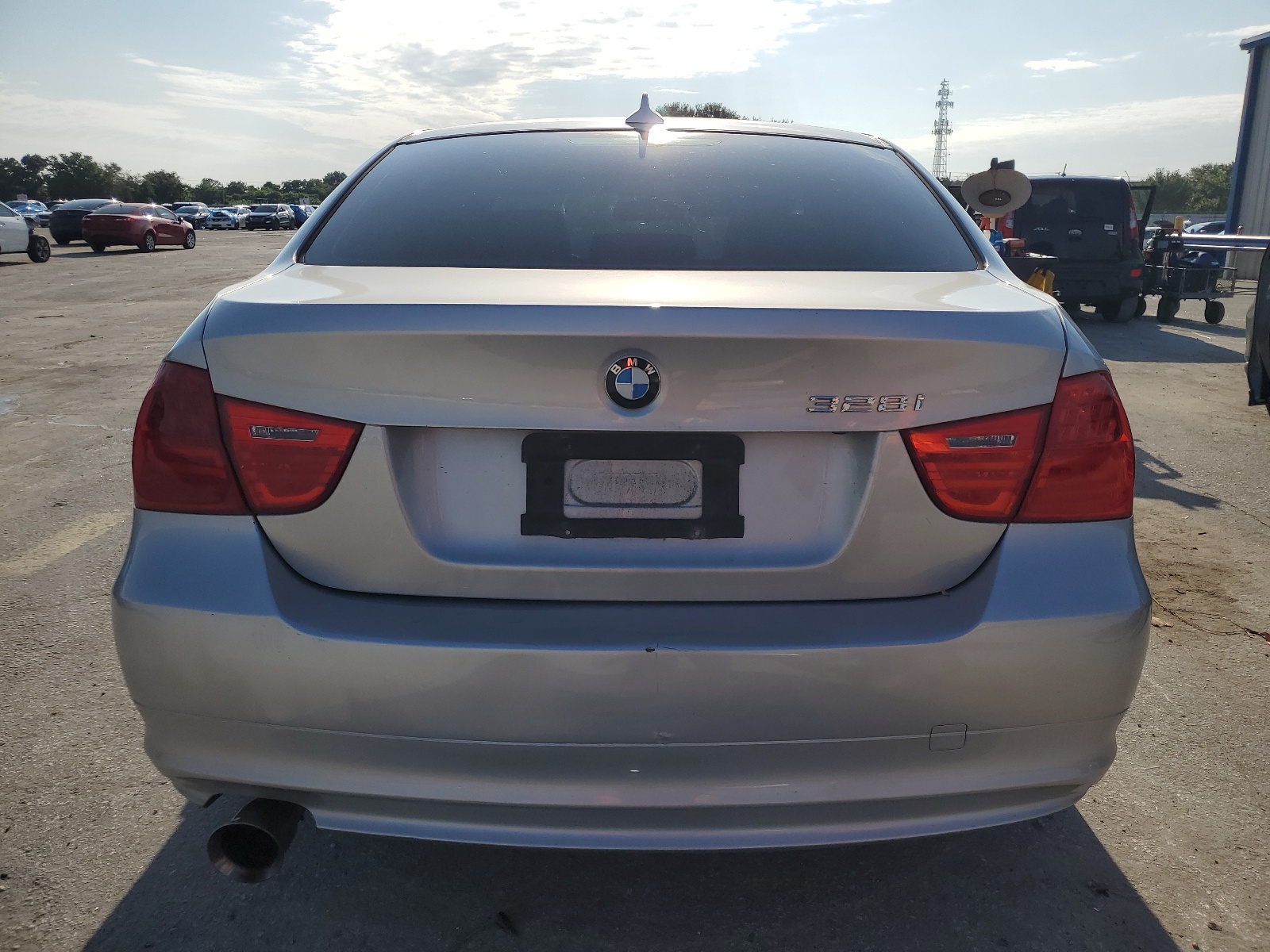 WBAPH73509E126783 2009 BMW 328 I
