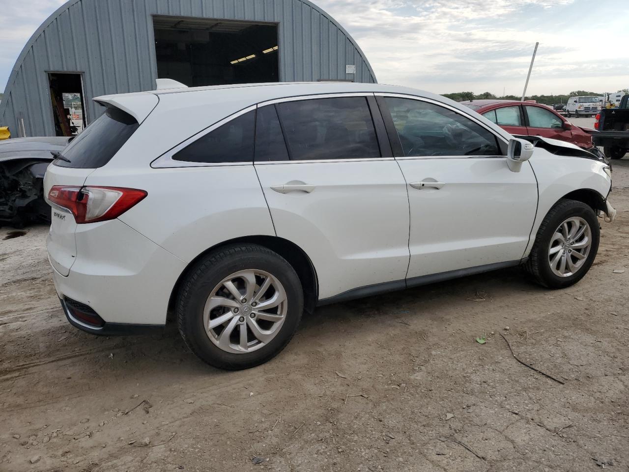 5J8TB3H56HL009323 2017 Acura Rdx Technology