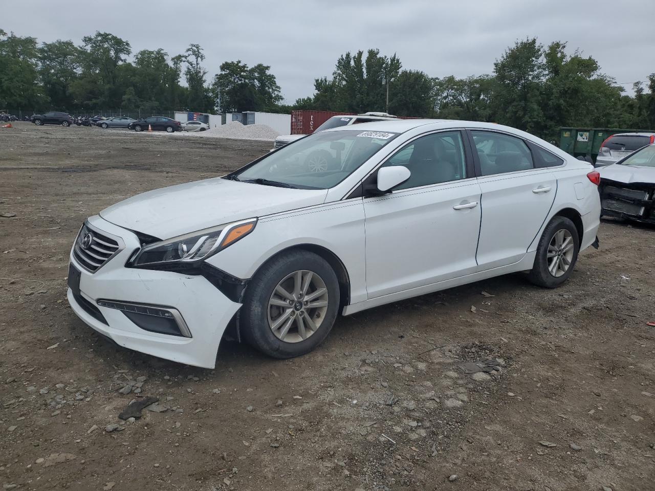 5NPE24AF0FH082804 2015 HYUNDAI SONATA - Image 1