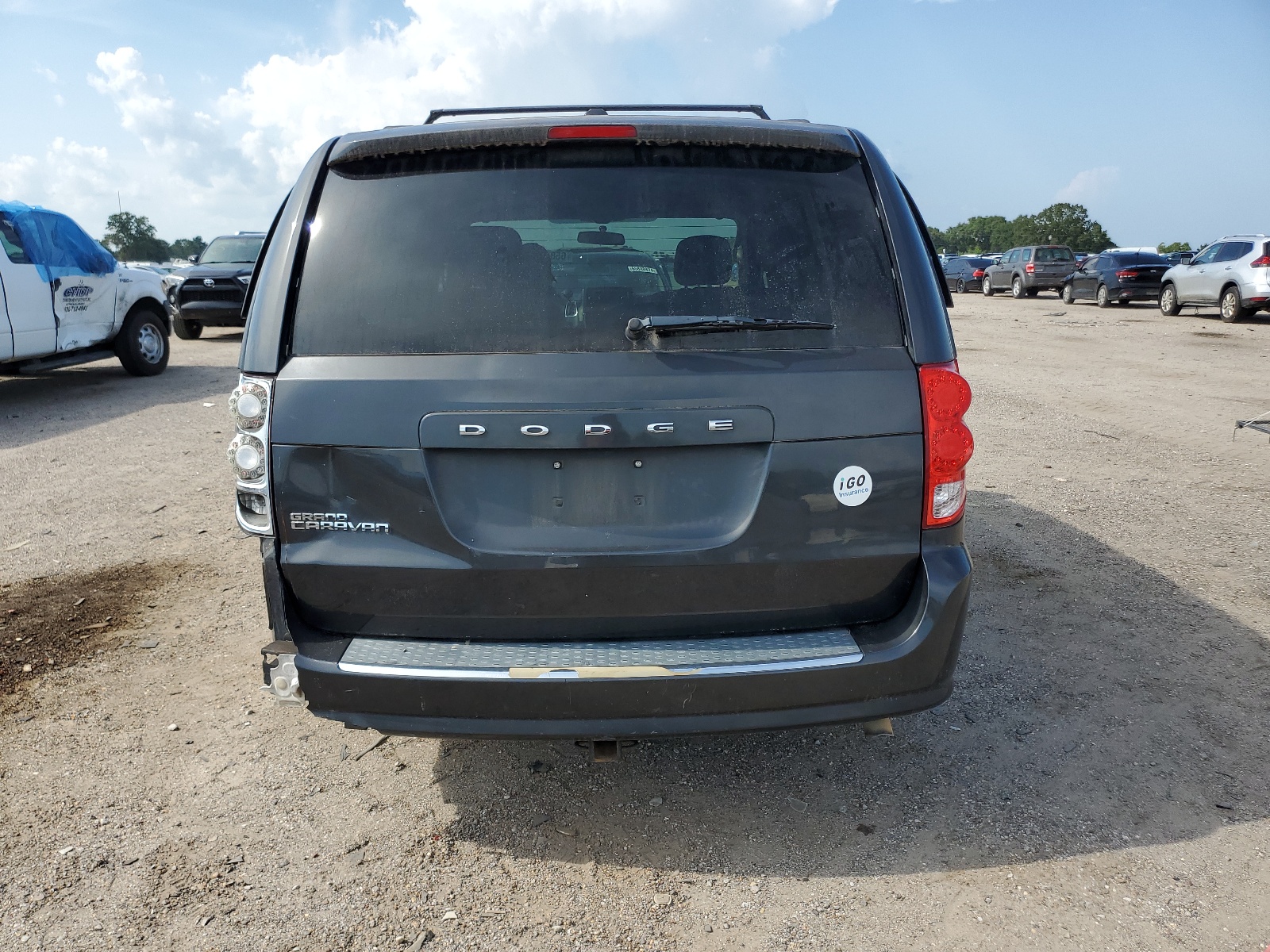 2D4RN3DG0BR633174 2011 Dodge Grand Caravan Mainstreet