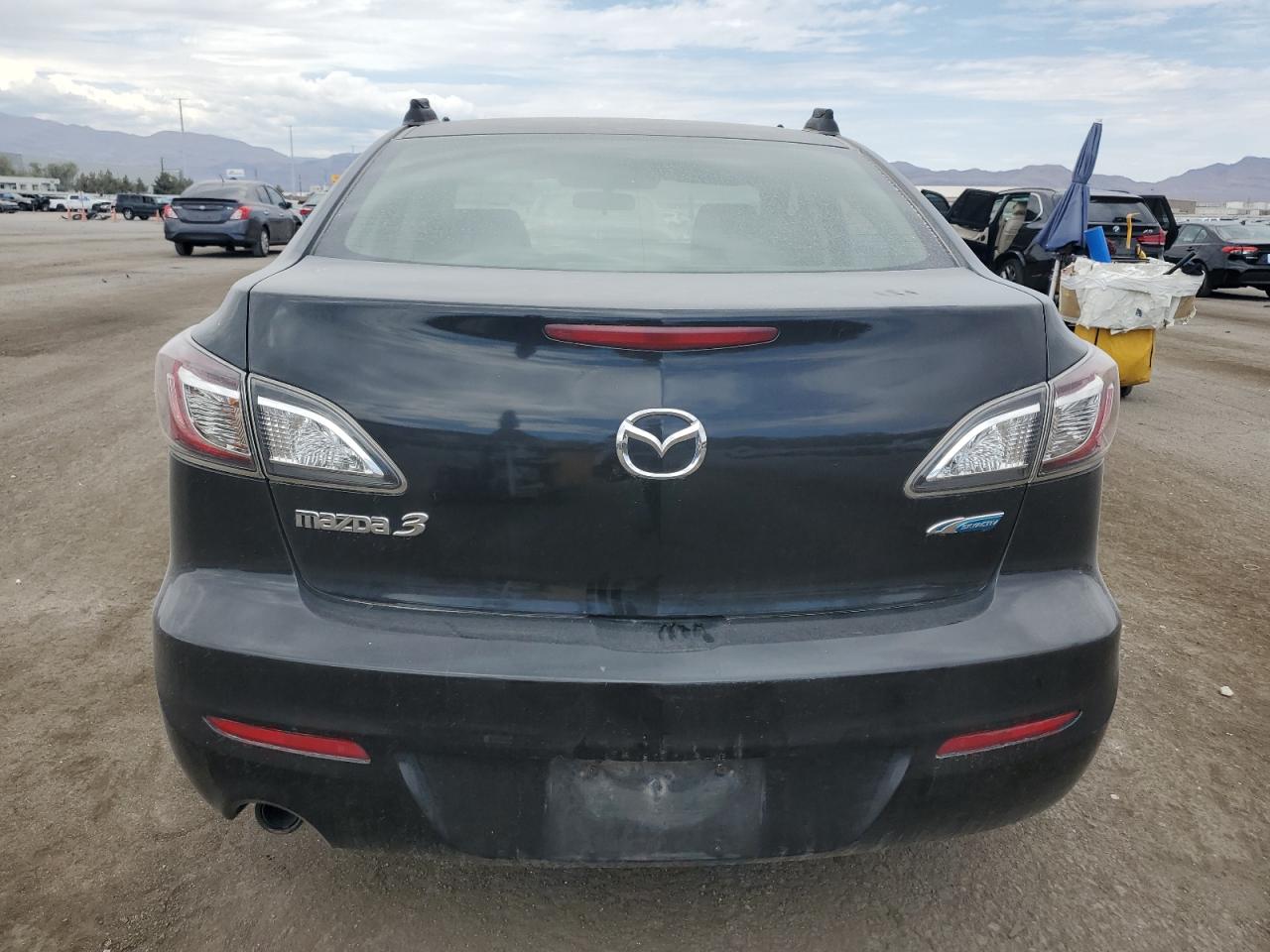 2012 Mazda 3 I VIN: JM1BL1V78C1588563 Lot: 65982824