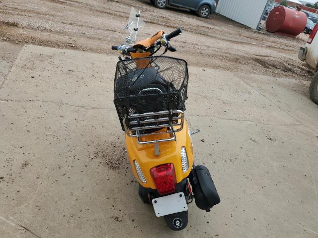 2022 GENUINE SCOOTER CO. BUDDY KICK