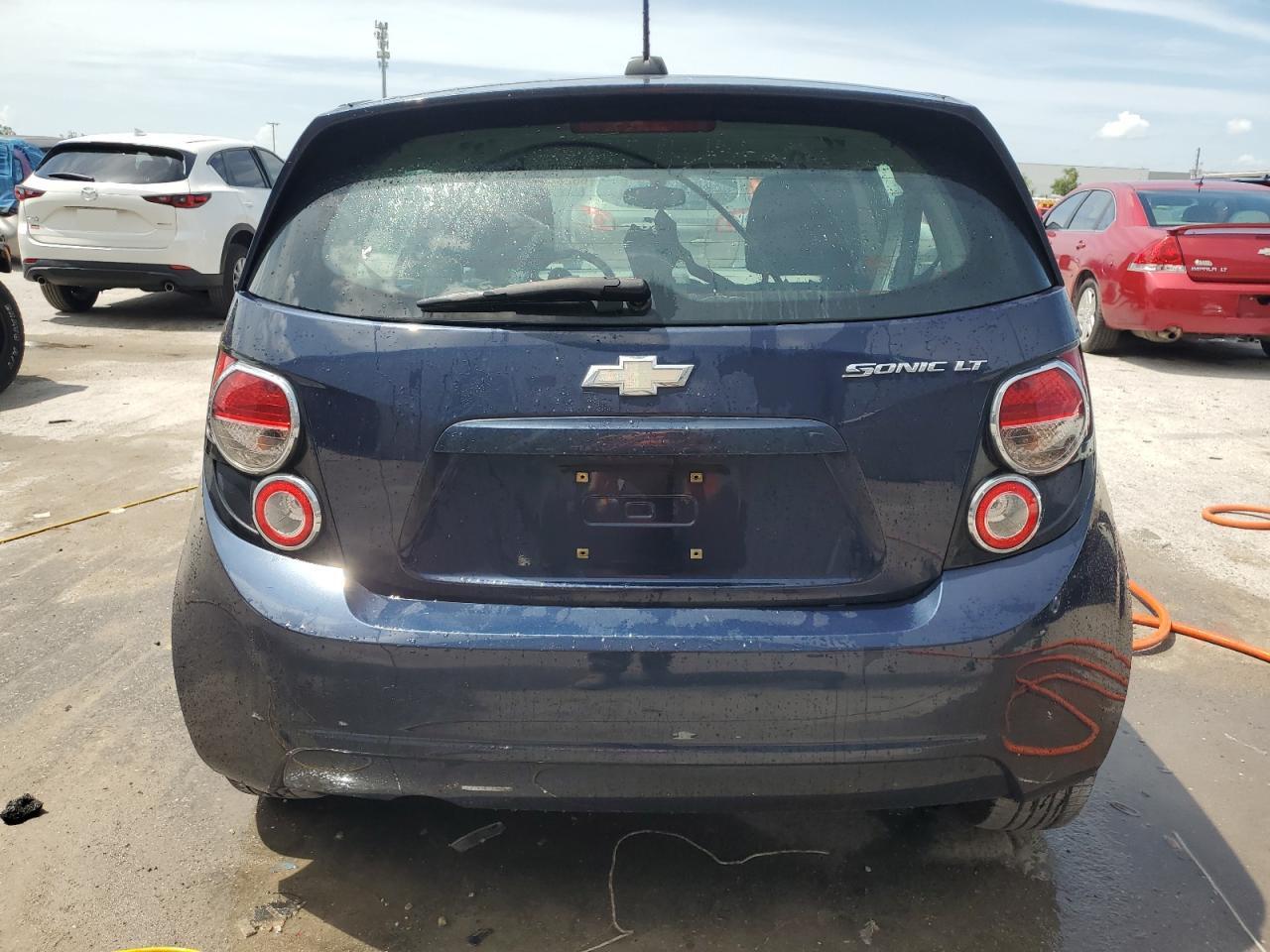 VIN 1G1JC6SH0G4143737 2016 CHEVROLET SONIC no.6