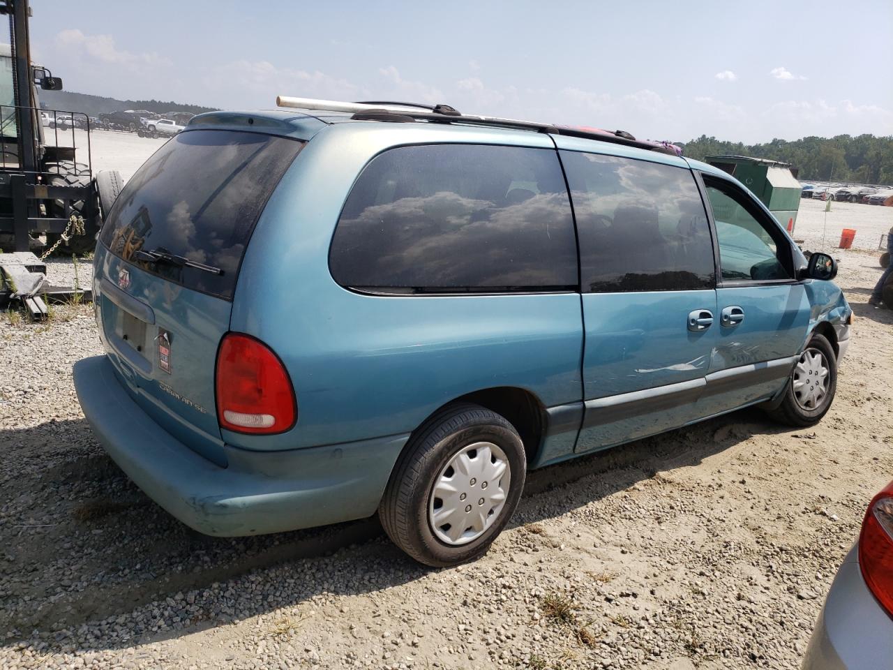 1999 Dodge Caravan - Image 3