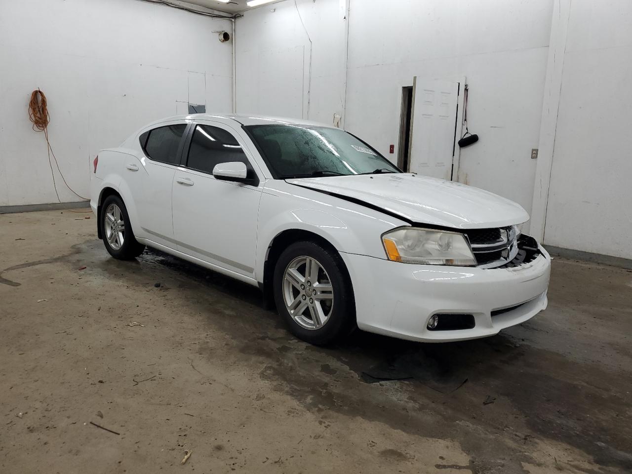 2014 Dodge Avenger Sxt VIN: 1C3CDZCB4EN187857 Lot: 69215694