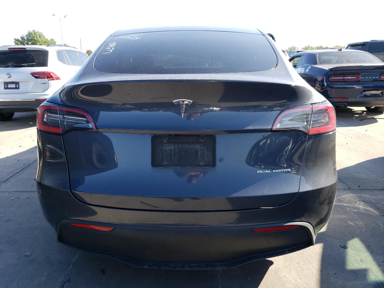 2020 Tesla Model Y VIN: 5YJYGDEE2LF044677 Lot: 69093214