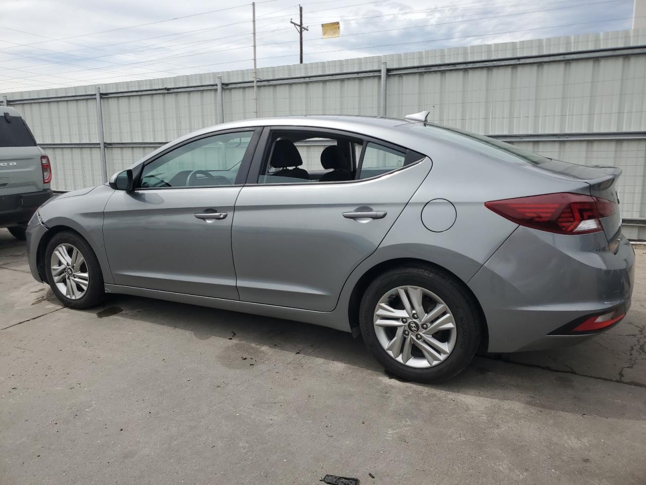 KMHD84LF9KU799253 2019 HYUNDAI ELANTRA - Image 2