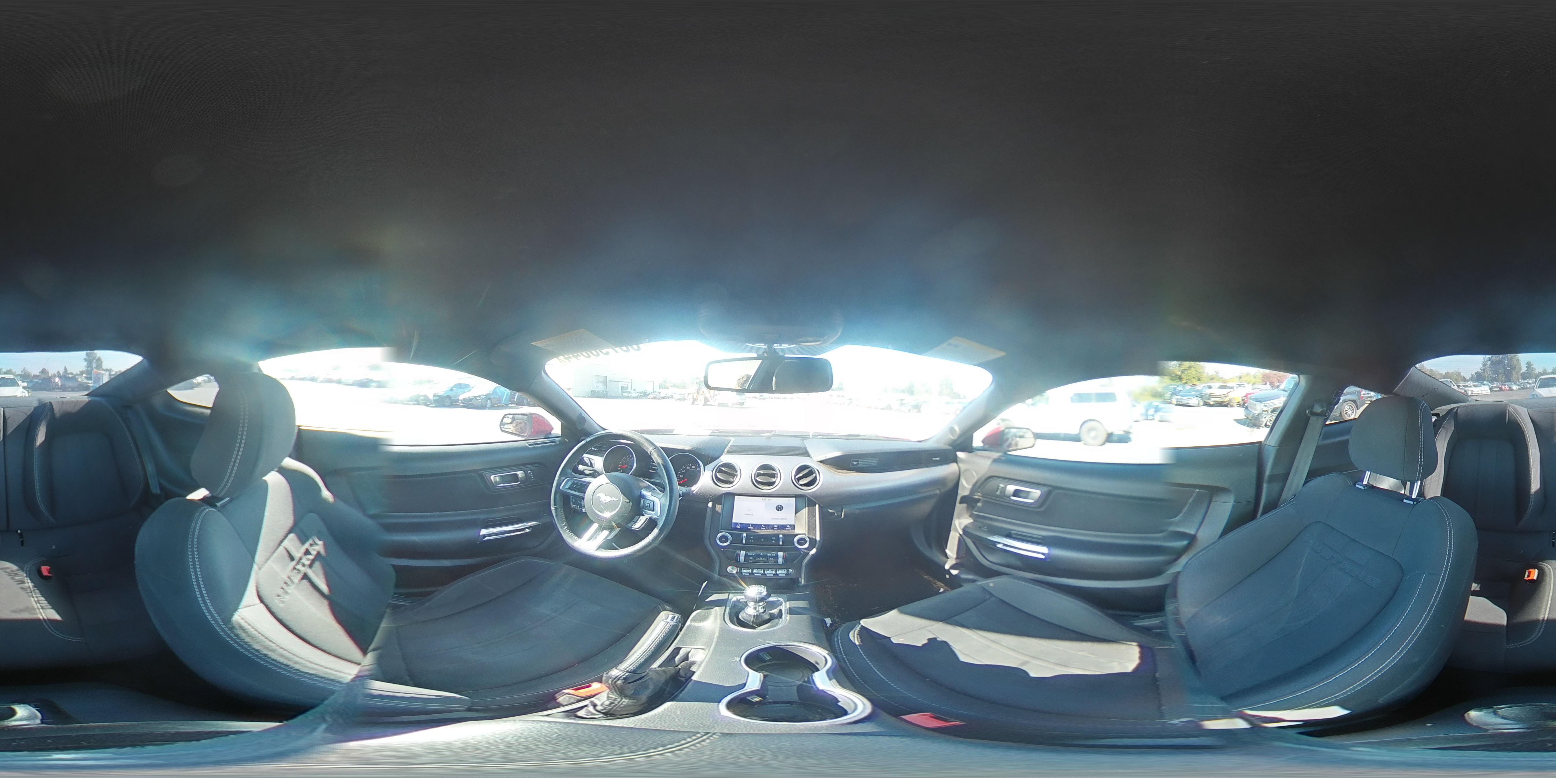 2020 Ford Mustang - Image 12