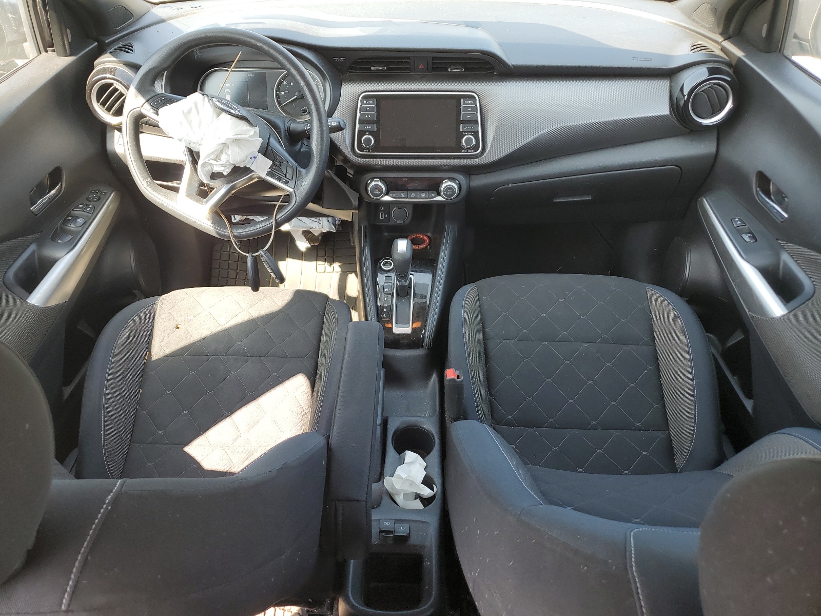 3N1CP5CU5JL541072 2018 Nissan Kicks S