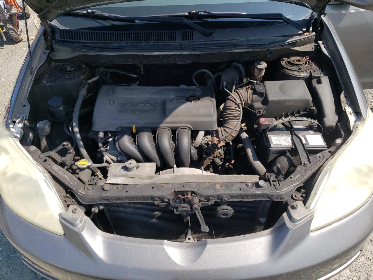 2004 Toyota Corolla Matrix Xr VIN: 2T1KR32E04C780912 Lot: 64655384