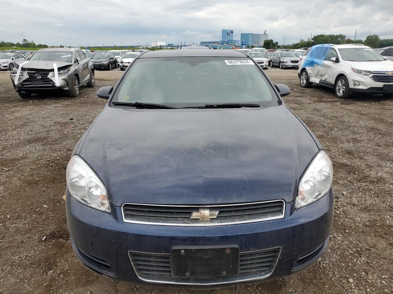 2009 Chevrolet Impala - Image 5