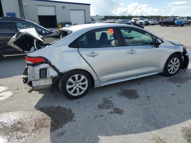 5YFB4MDE2PP066267 Toyota Corolla LE 3