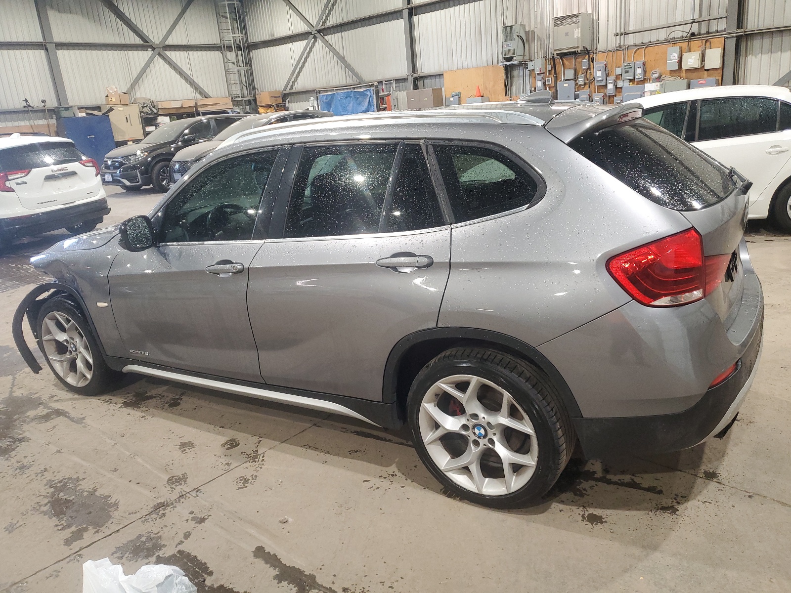 WBAVL1C50CVR79713 2012 BMW X1 xDrive28I