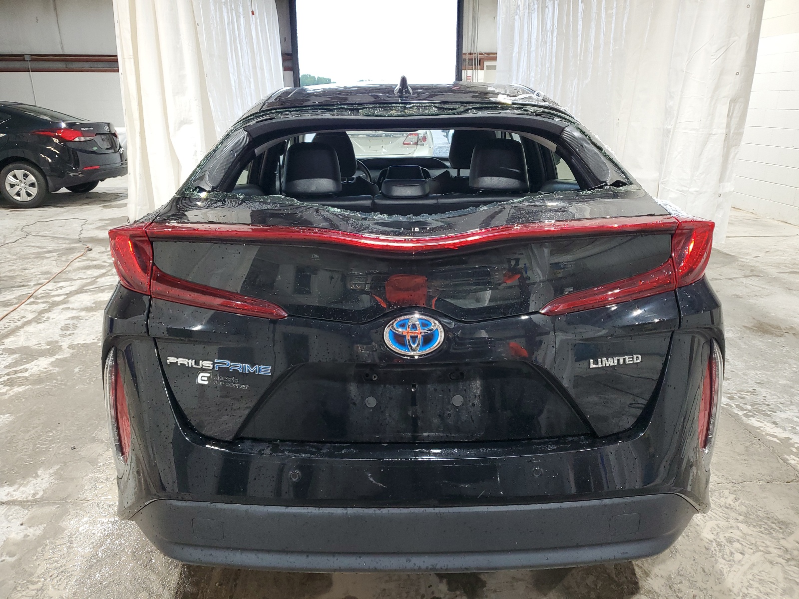 JTDKAMFP3M3187742 2021 Toyota Prius Prime Le