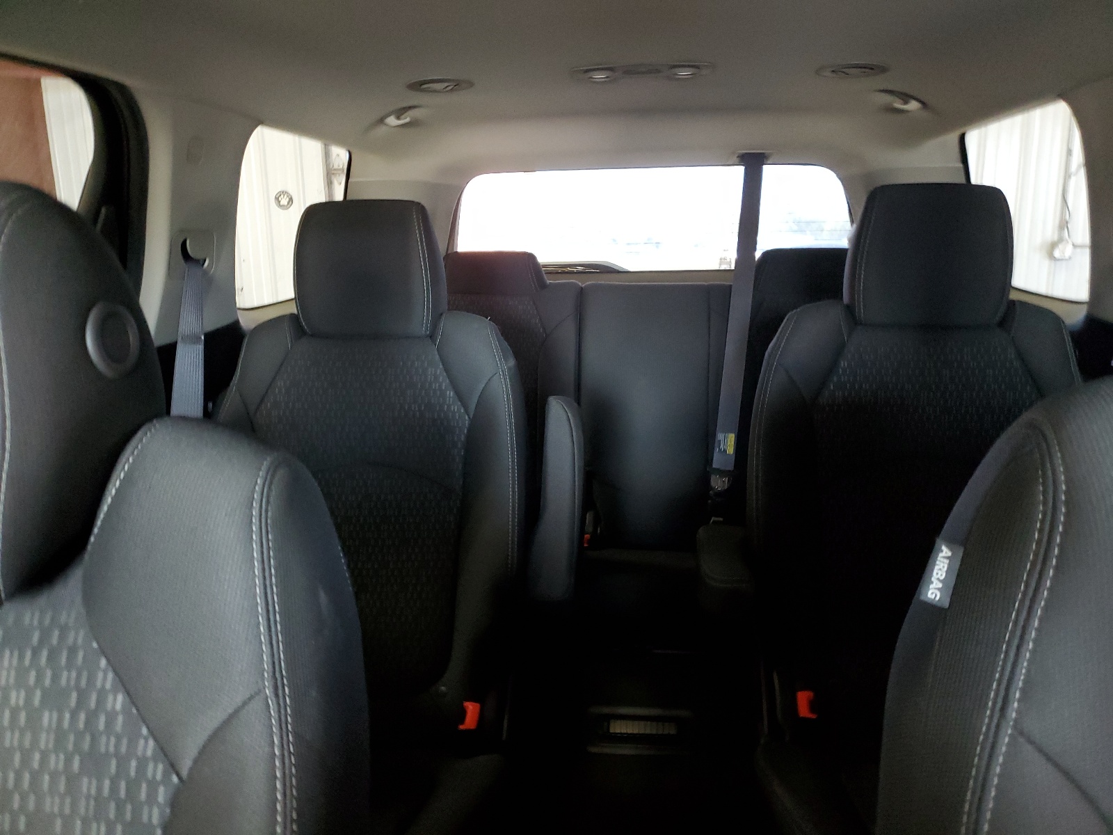 1GKKVPKDXFJ231028 2015 GMC Acadia Sle