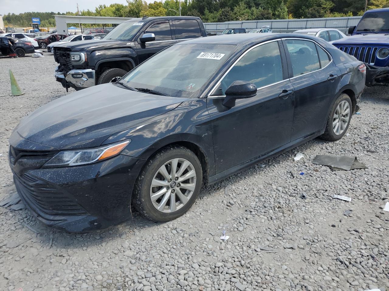 VIN 4T1B11HK9JU095360 2018 TOYOTA CAMRY no.1