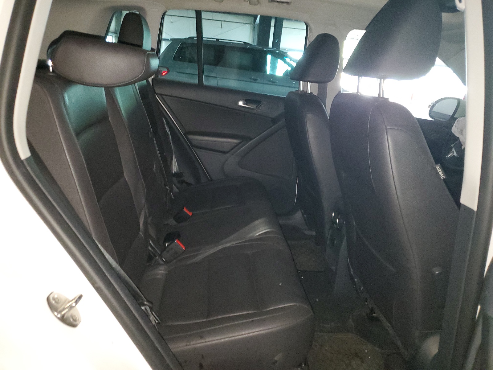 WVGBV3AX8DW609813 2013 Volkswagen Tiguan S