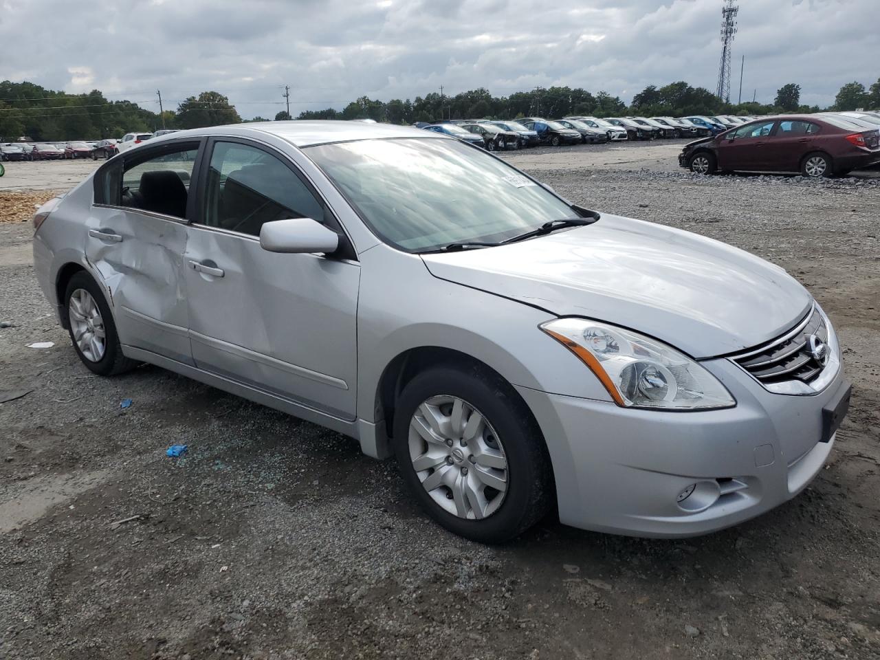 2012 Nissan Altima - Image 4