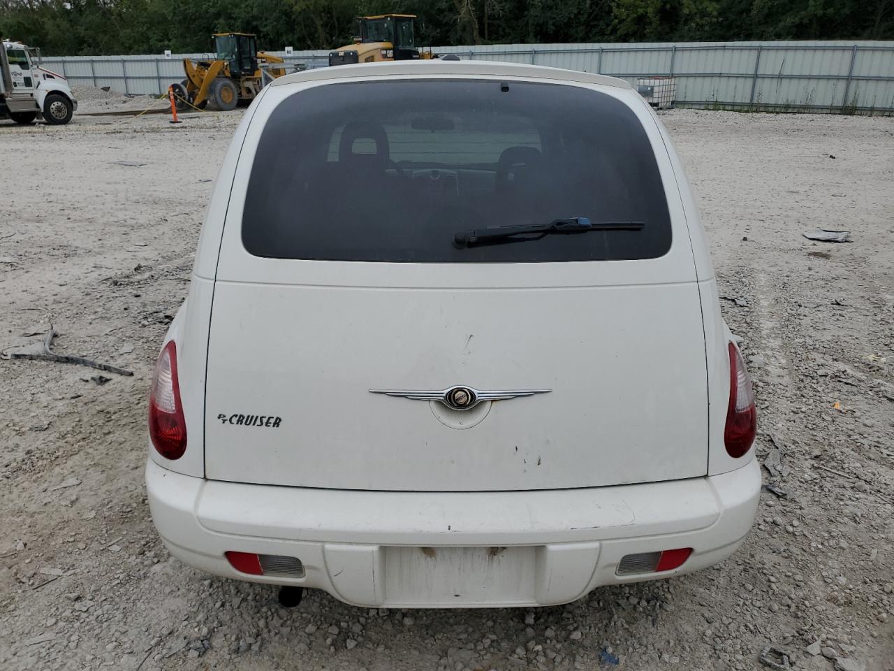 2010 Chrysler Pt Cruiser VIN: 3A4GY5F98AT199680 Lot: 69085594