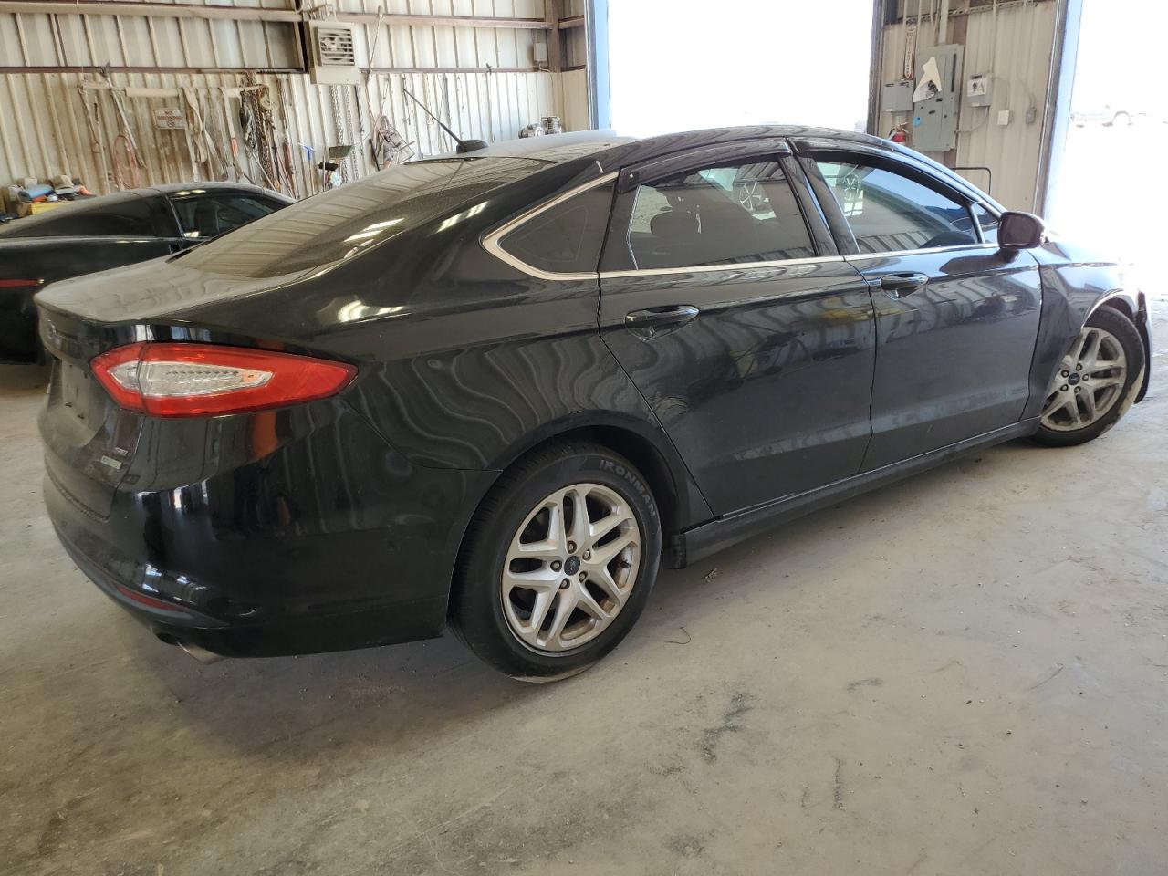 2016 Ford Fusion - Image 3