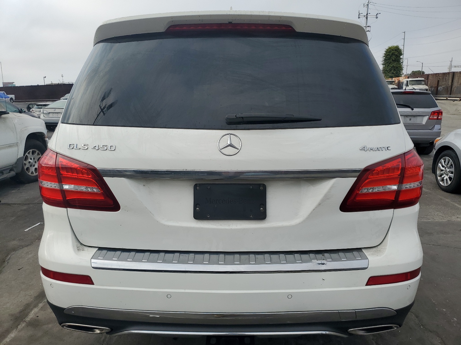 4JGDF6EE4HA898577 2017 Mercedes-Benz Gls 450 4Matic