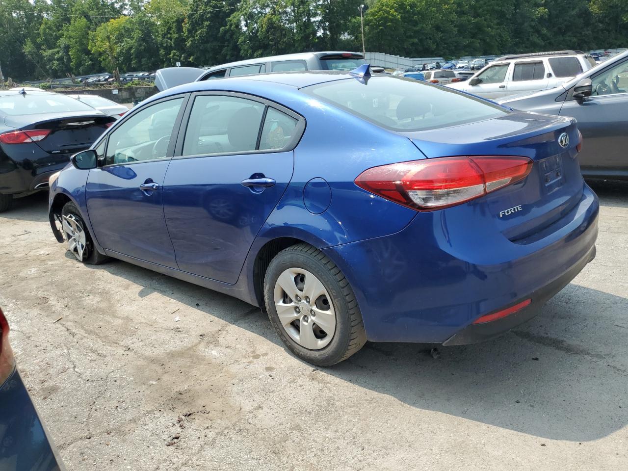 2017 Kia Forte Lx VIN: 3KPFK4A72HE062395 Lot: 67137384