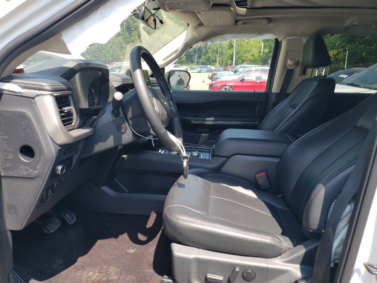 1FMJU1JTXNEA07860 2022 Ford Expedition Xlt