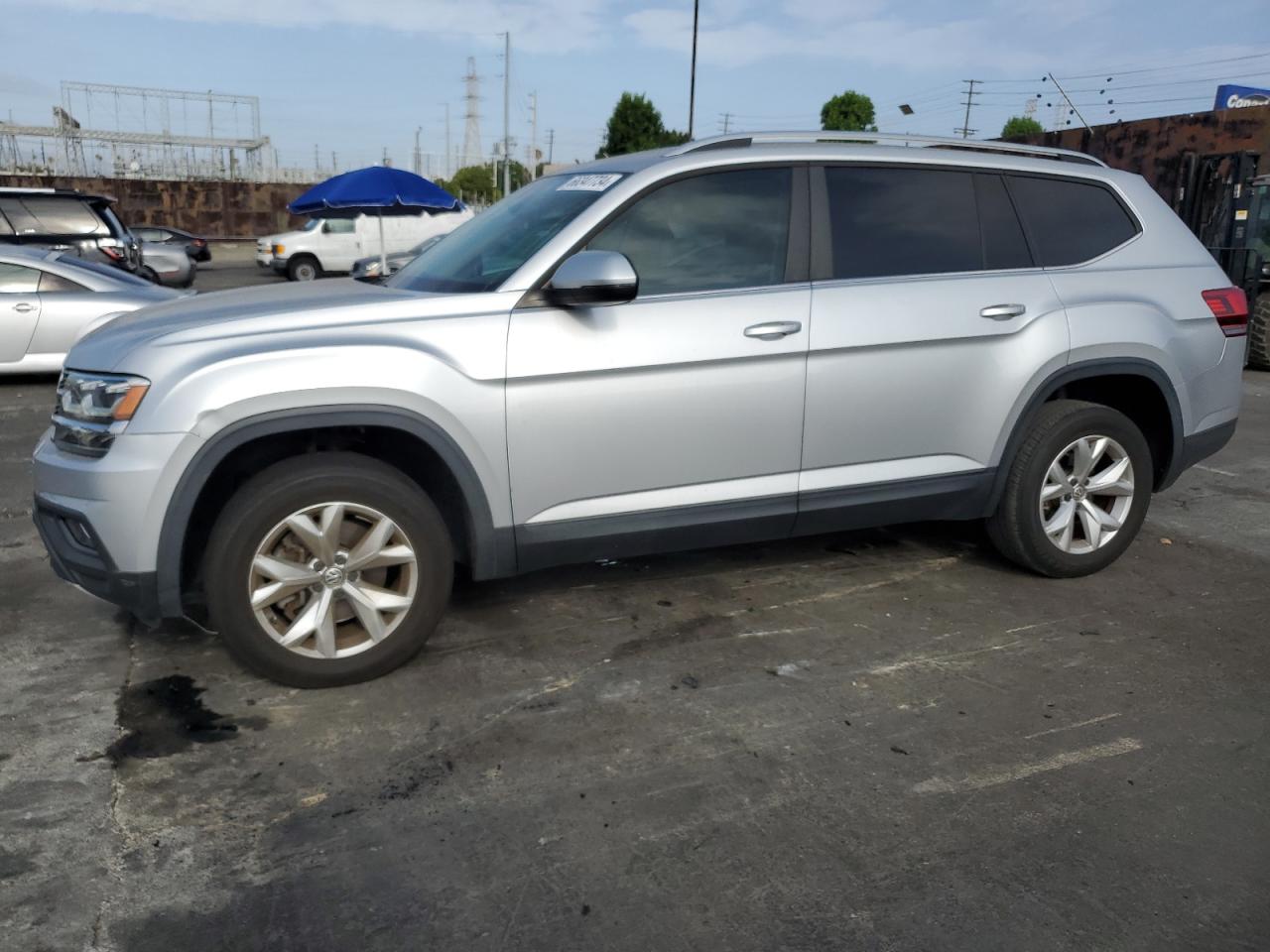 1V2DR2CAXJC554331 2018 VOLKSWAGEN ATLAS - Image 1