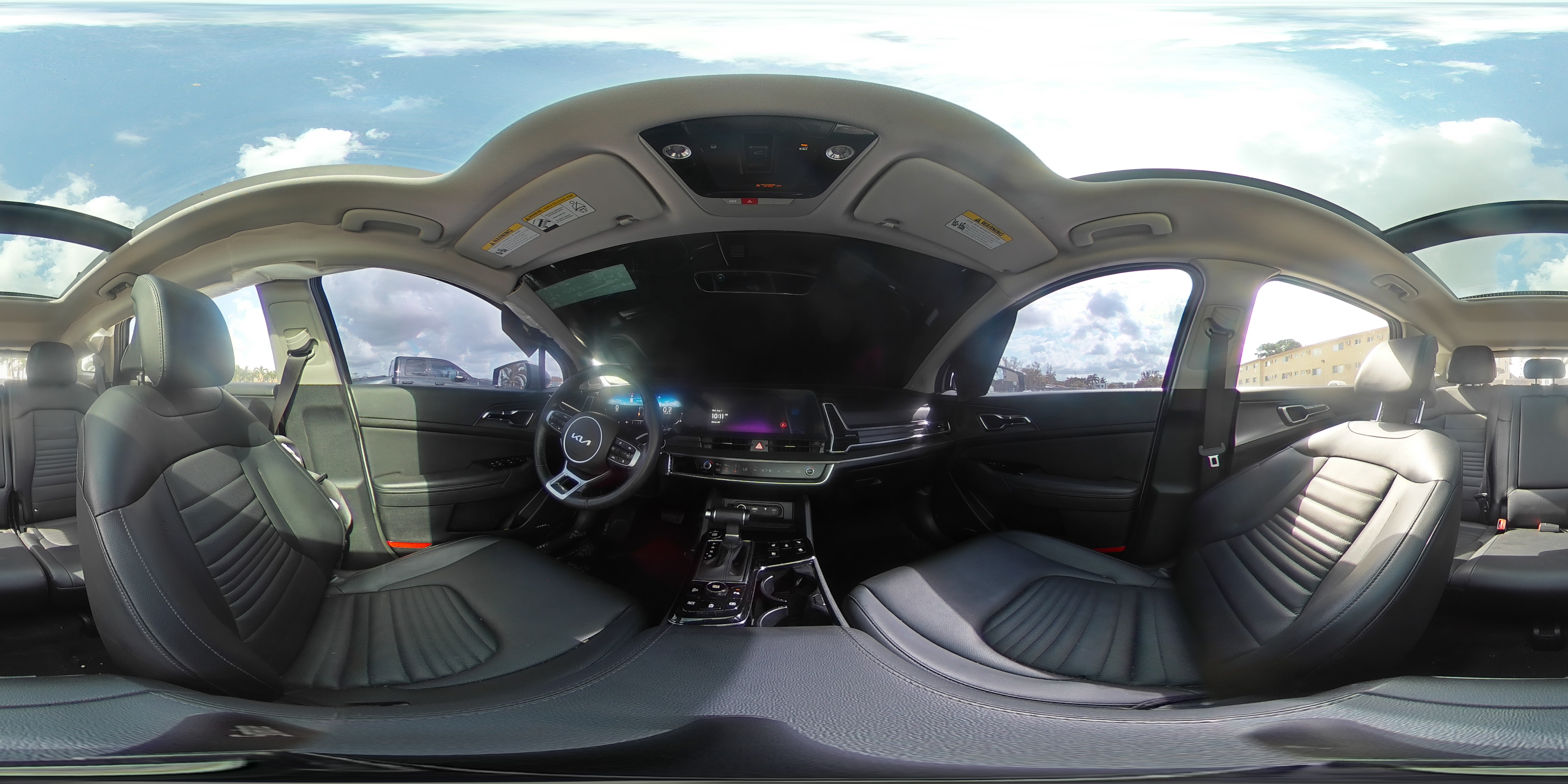 2024 Kia Sportage - Image 13