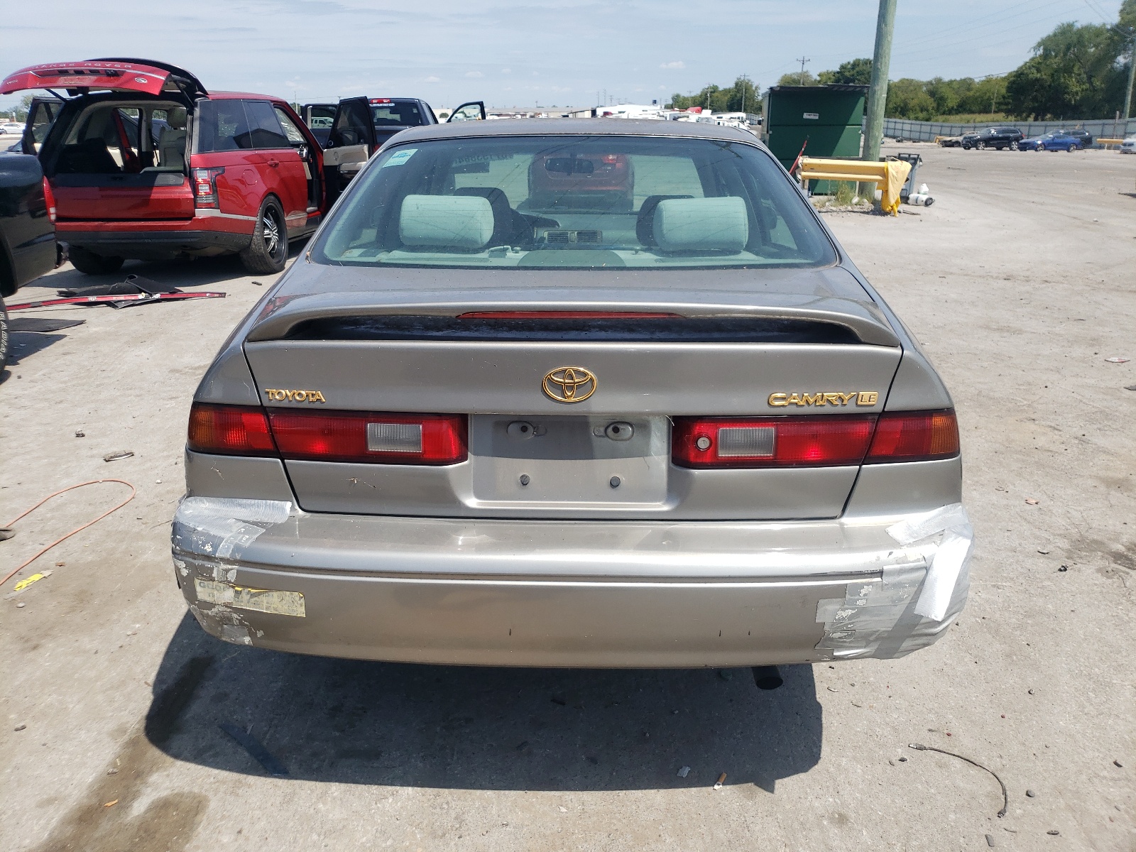 4T1BF22K5XU075602 1999 Toyota Camry Le