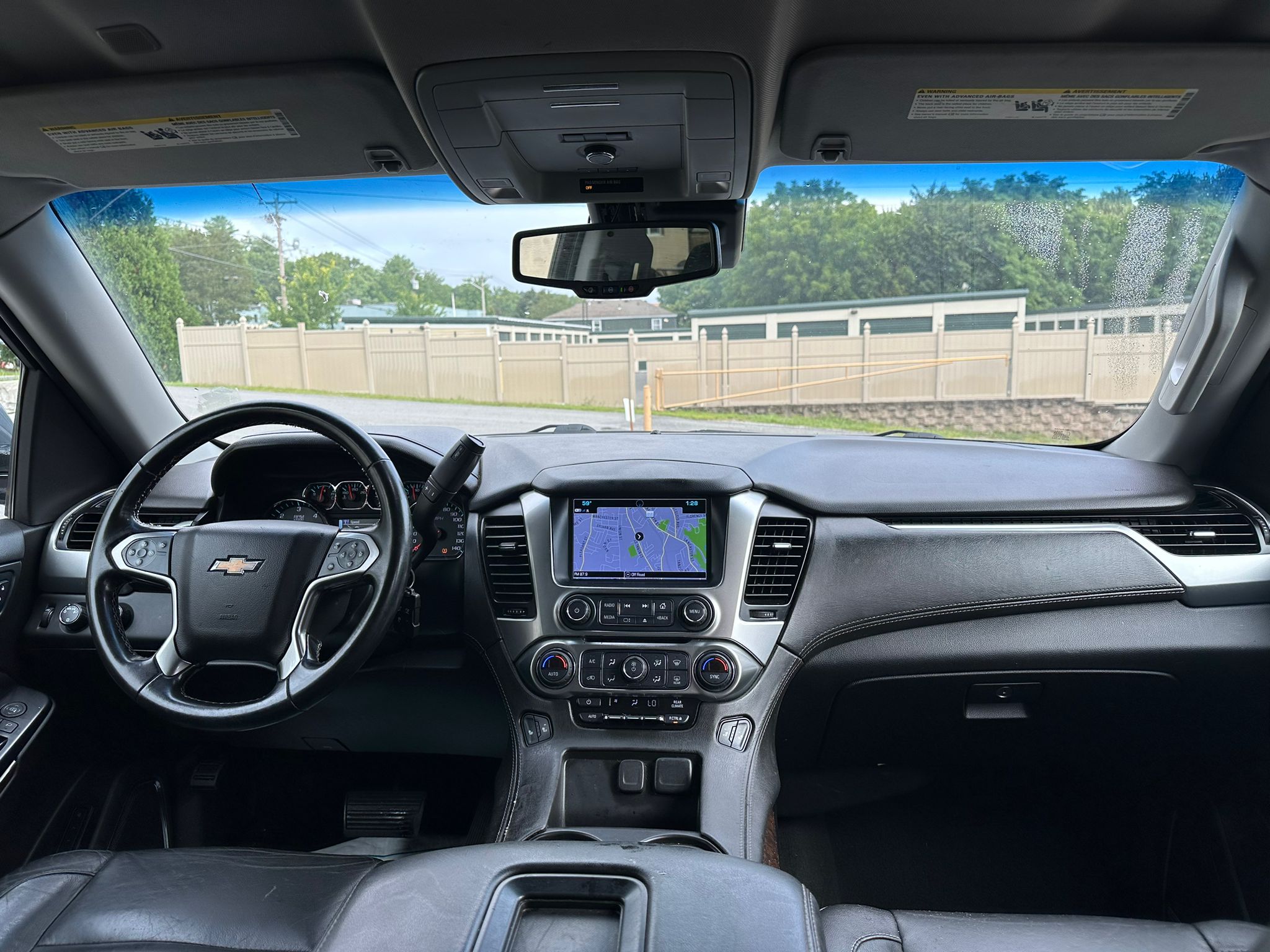 2019 Chevrolet Tahoe K1500 Lt vin: 1GNSKBKC8KR365148