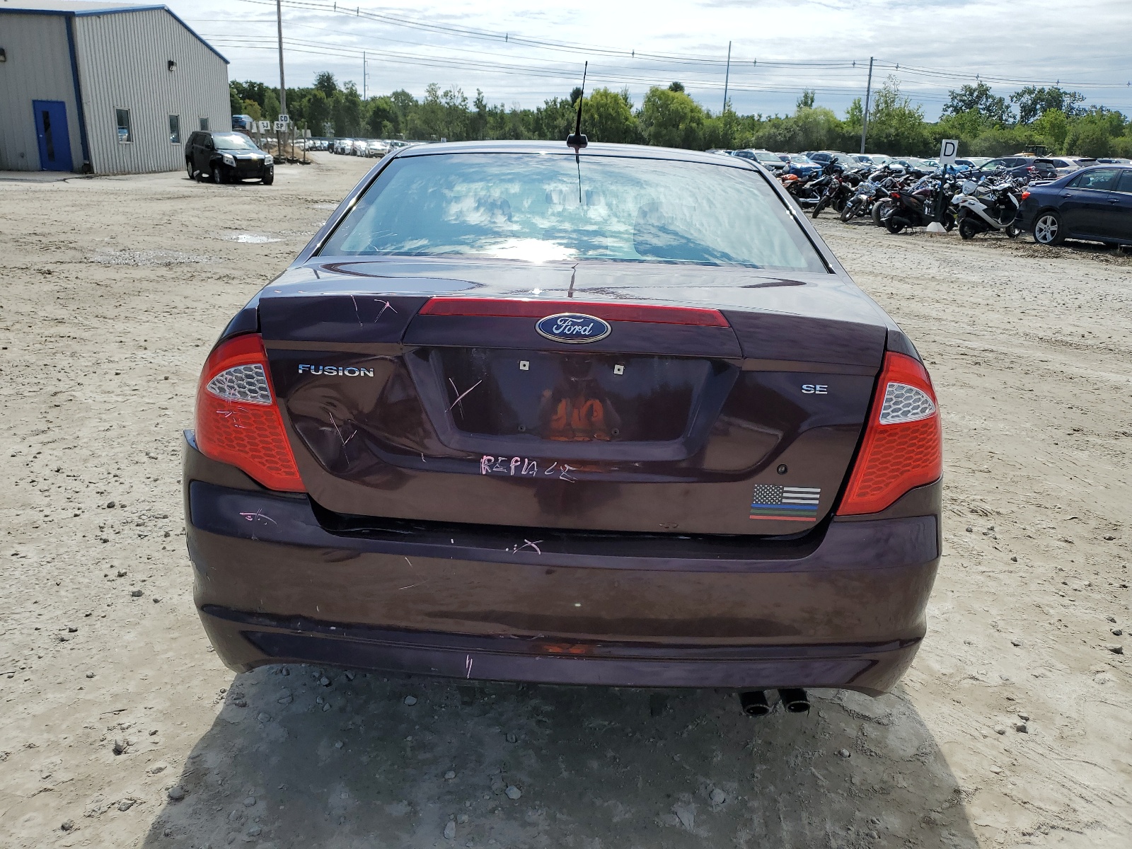 3FAHP0HA4BR118945 2011 Ford Fusion Se