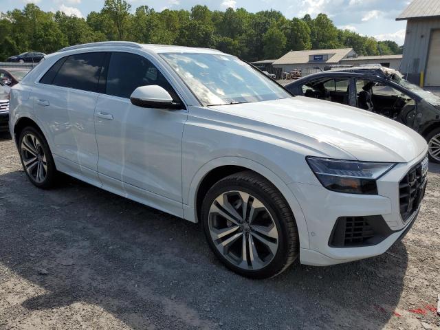  AUDI Q8 2019 Белы