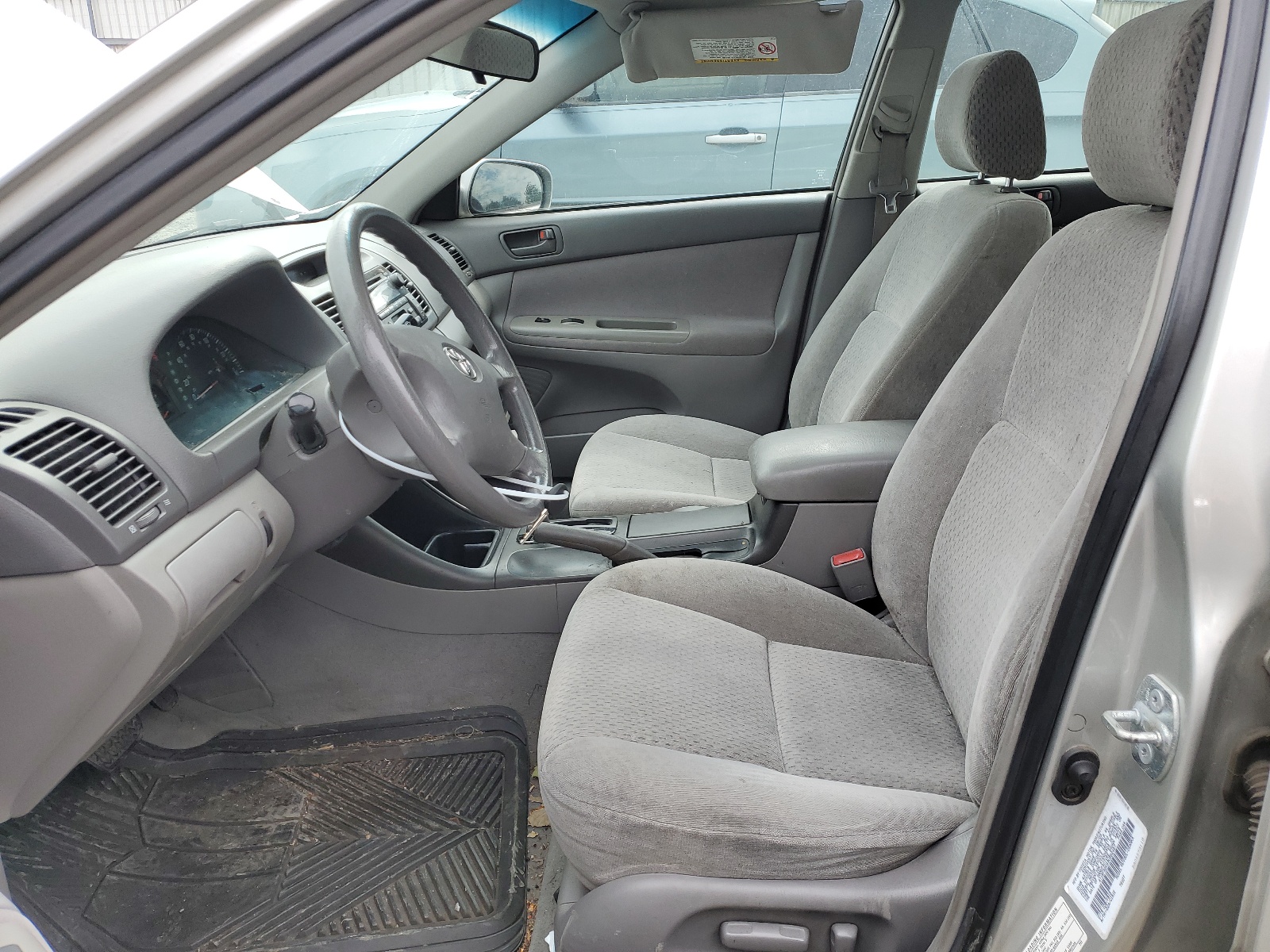 4T1BF32K63U562467 2003 Toyota Camry Le