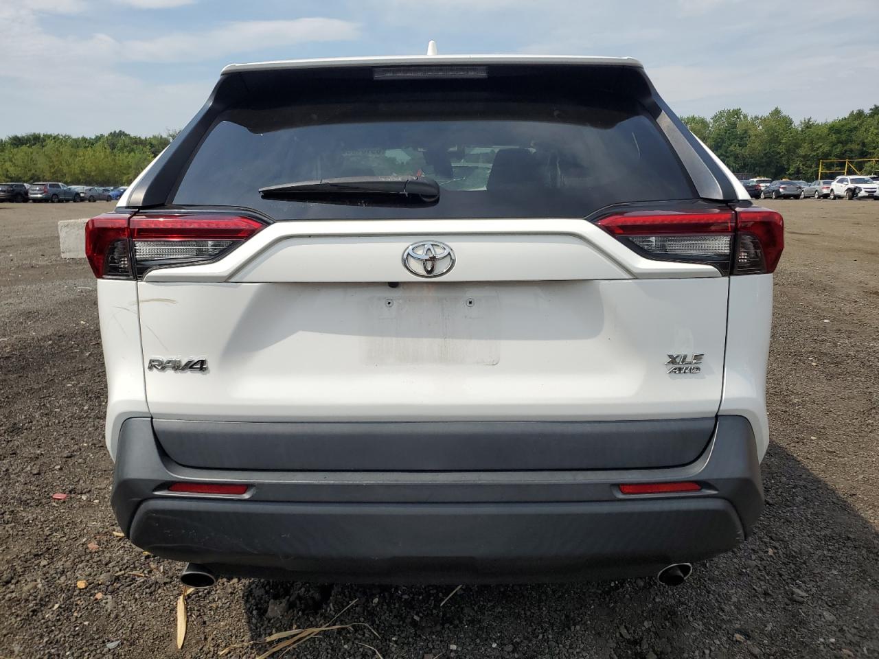 2019 Toyota Rav4 Xle Premium VIN: 2T3A1RFV9KW052332 Lot: 69161354