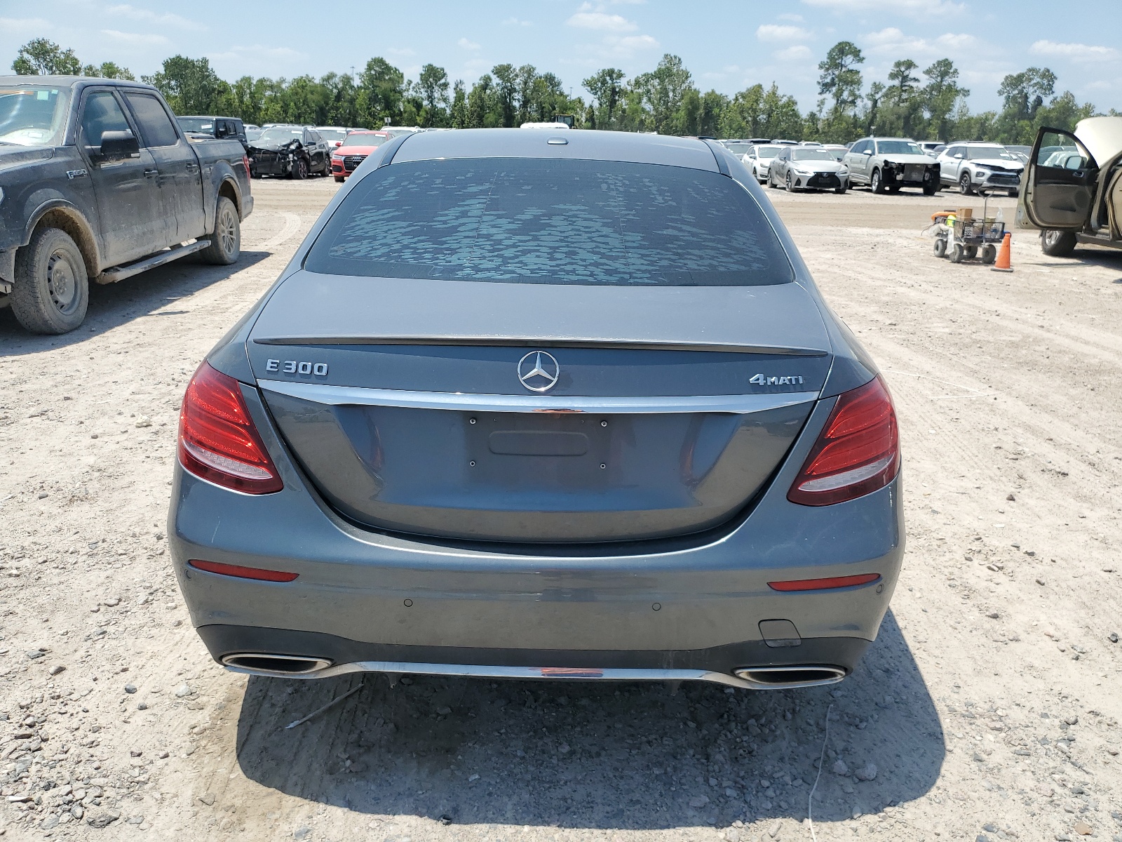 WDDZF4KB1HA089312 2017 Mercedes-Benz E 300 4Matic