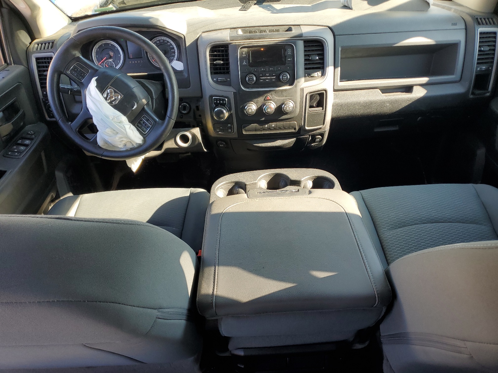 1C6RR7KG6HS600237 2017 Ram 1500 St