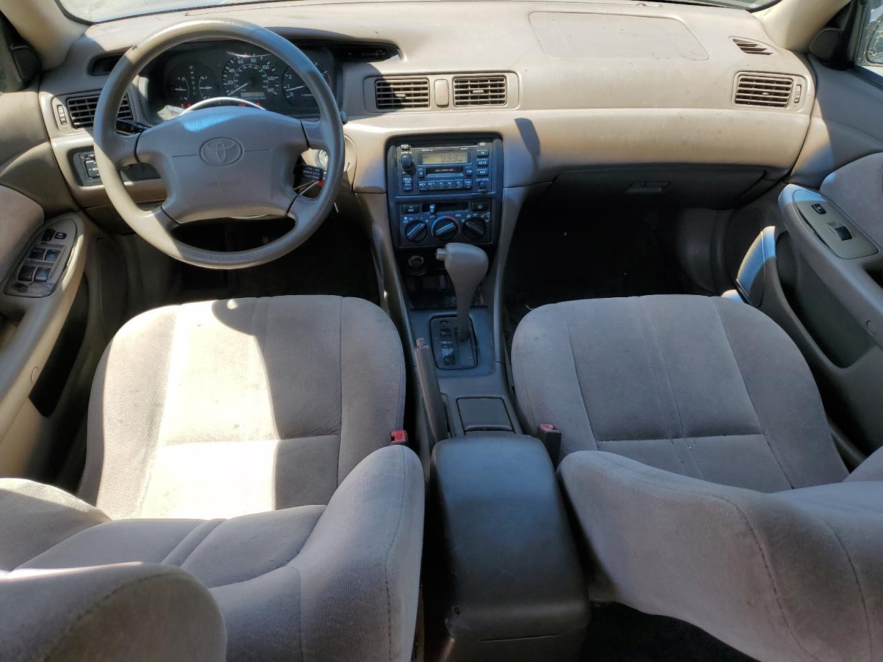 1999 Toyota Camry Ce VIN: 4T1BG22K9XU458665 Lot: 66392714