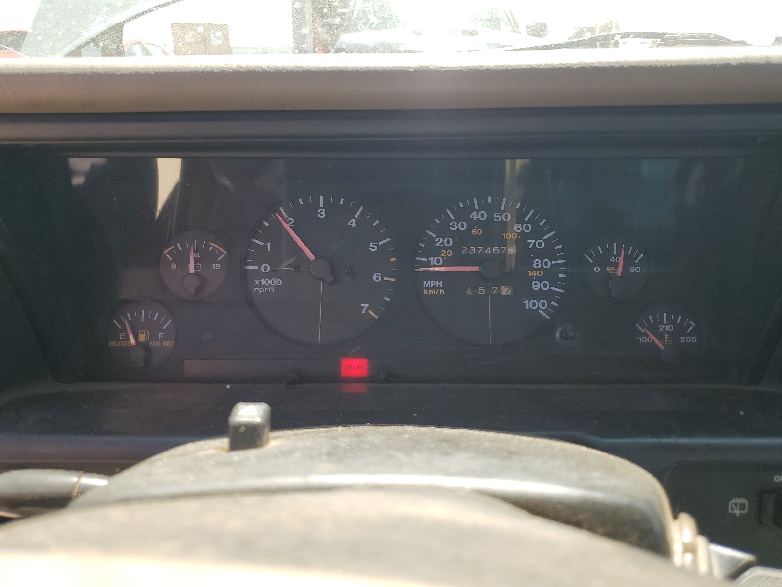 1J4GZ88Y4PC653320 1993 Jeep Grand Wagoneer