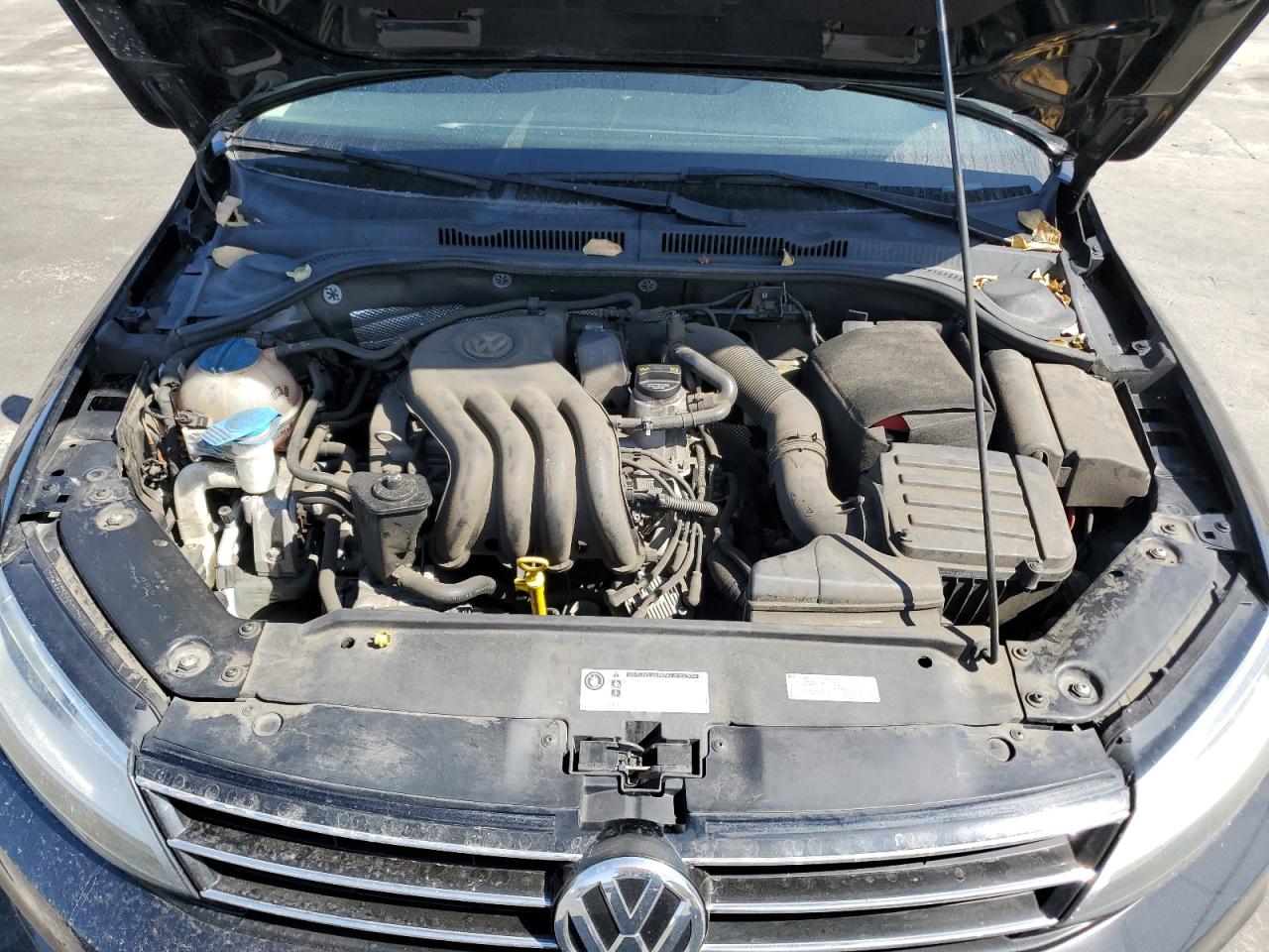 3VW2K7AJ2FM324704 2015 Volkswagen Jetta Base