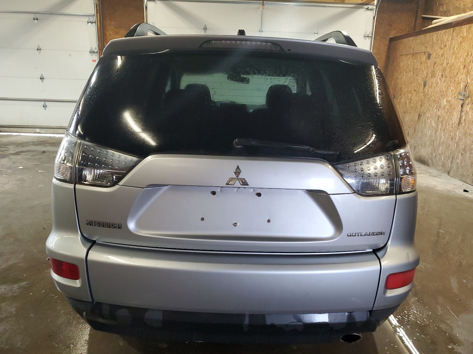 JA4AT2AW0AZ015020 2010 Mitsubishi Outlander Es