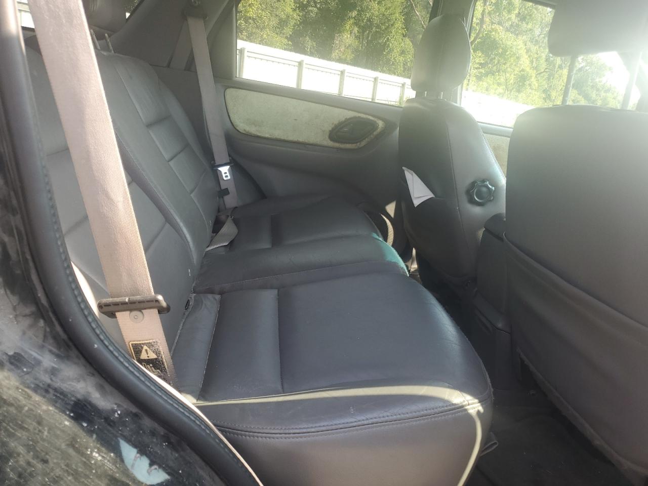 2002 Ford Escape Xlt VIN: 1FMCU03142KA70111 Lot: 68083174