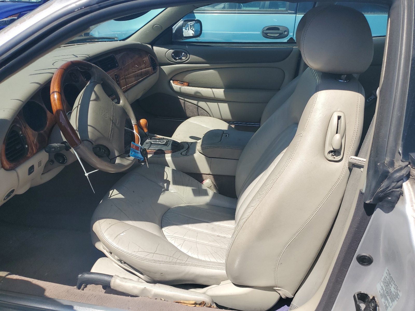 SAJDA41C22NA24177 2002 Jaguar Xk8