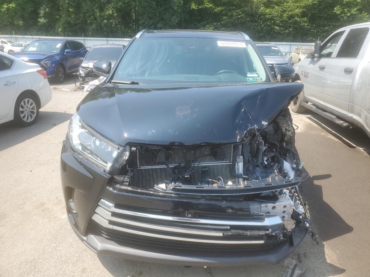 2018 Toyota Highlander Hybrid Limited VIN: 5TDDGRFH2JS049150 Lot: 65944914