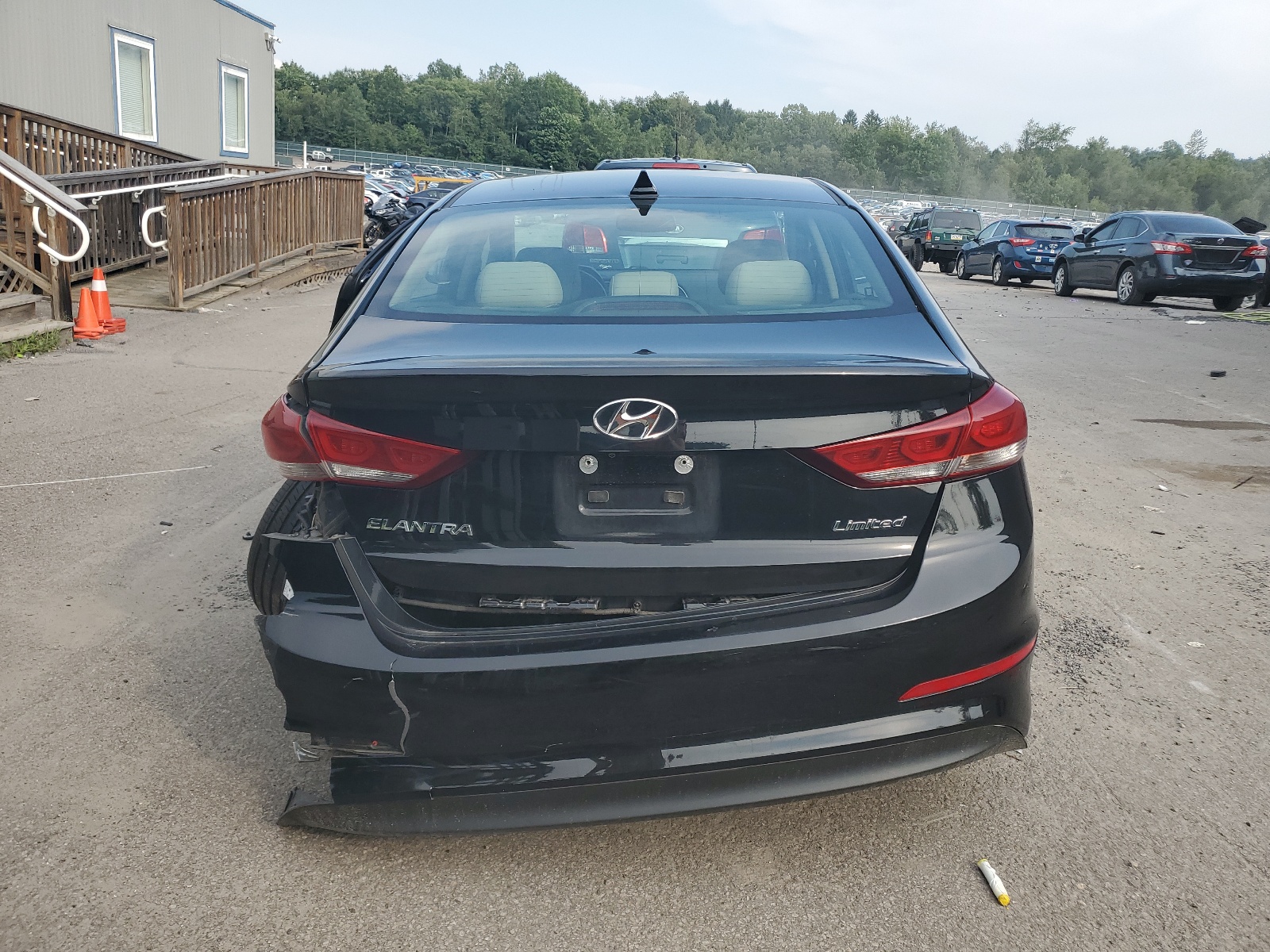 5NPD84LF7HH075309 2017 Hyundai Elantra Se