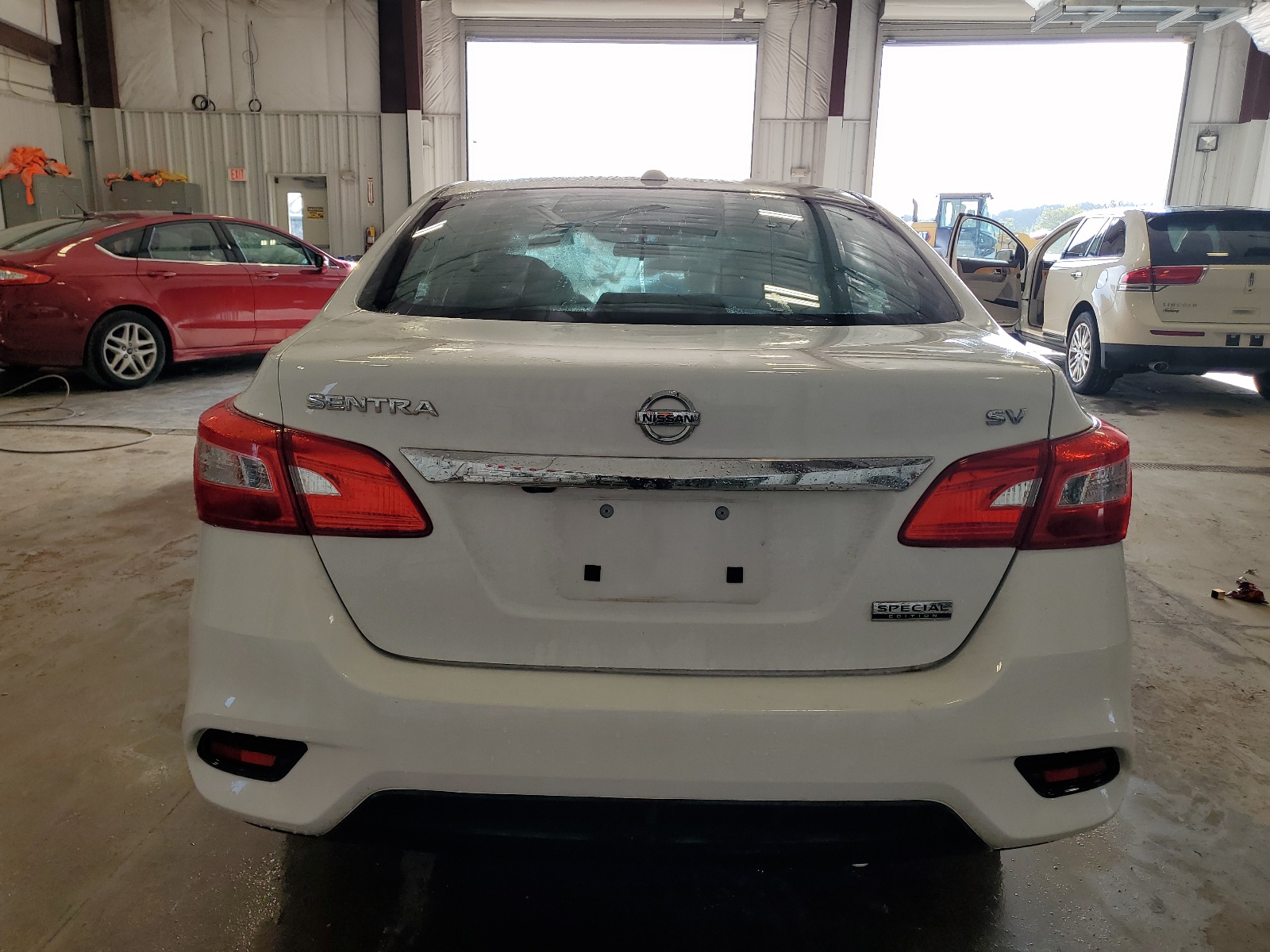 3N1AB7AP0KY281201 2019 Nissan Sentra S