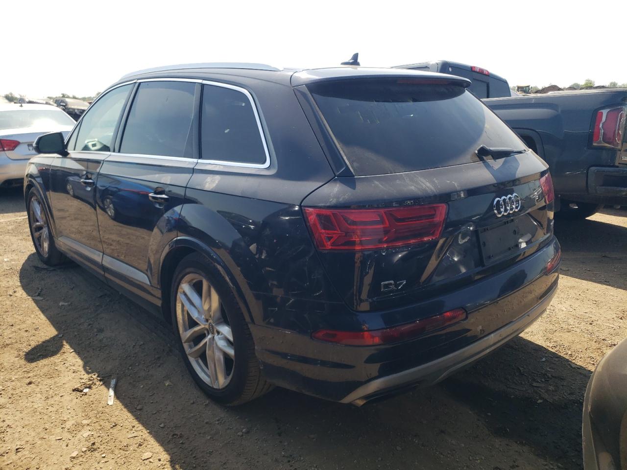 WA1VAAF78HD007984 2017 AUDI Q7 - Image 2